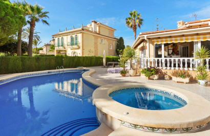 Resale - Detached Villa - Cabo Roig - MUY CERCA DE LA PLAYA