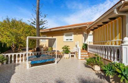 Resale - Detached Villa - Cabo Roig - MUY CERCA DE LA PLAYA