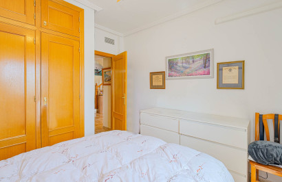 Herverkoop - Stadshuis - Torrevieja - Punta Prima