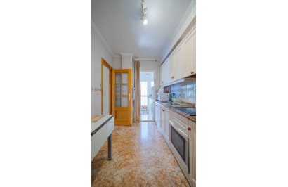 Herverkoop - Stadshuis - Torrevieja - Punta Prima