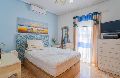 Herverkoop - Stadshuis - Torrevieja - Punta Prima