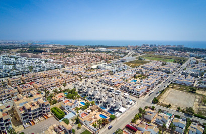 Reventa - Villa independiente - Punta Prima
