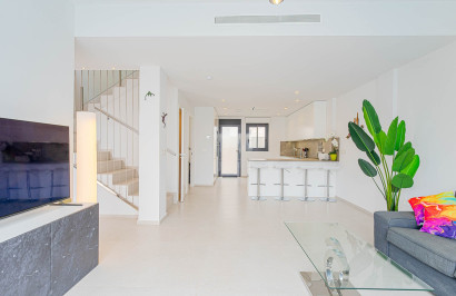 Reventa - Villa independiente - Punta Prima