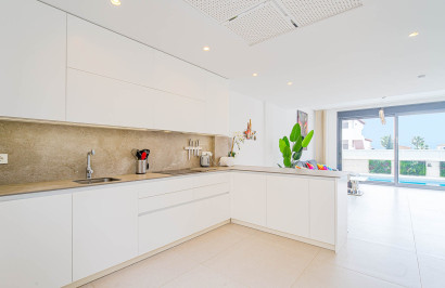 Reventa - Villa independiente - Punta Prima