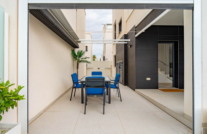 Reventa - Villa independiente - Punta Prima