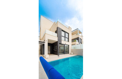 Reventa - Villa independiente - Punta Prima