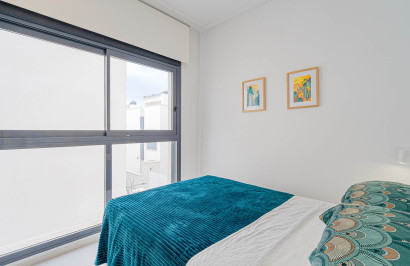 Reventa - Villa independiente - Punta Prima