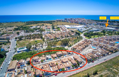 Resale - Detached Villa - Punta Prima