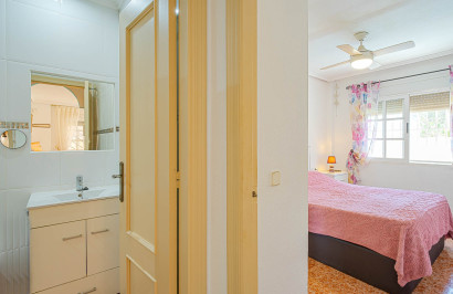 Resale - Detached Villa - Punta Prima