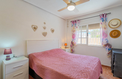 Resale - Detached Villa - Punta Prima