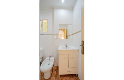 Resale - Detached Villa - Punta Prima