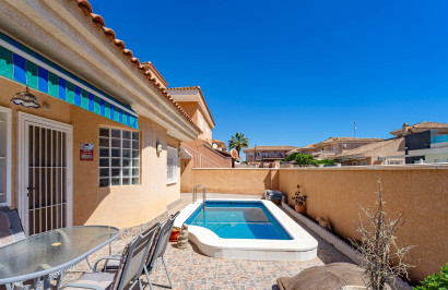 Resale - Detached Villa - Punta Prima