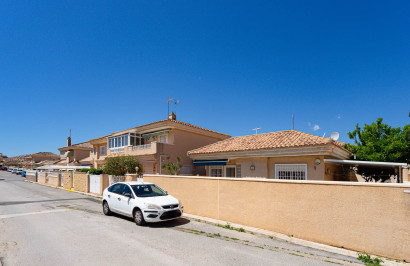 Resale - Detached Villa - Punta Prima