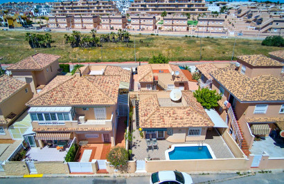 Resale - Detached Villa - Punta Prima