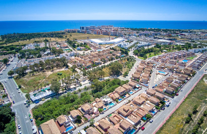 Resale - Detached Villa - Punta Prima