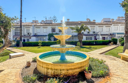 Resale - Apartment / Flat - Torrevieja - Los Balcones - Los Altos del Edén