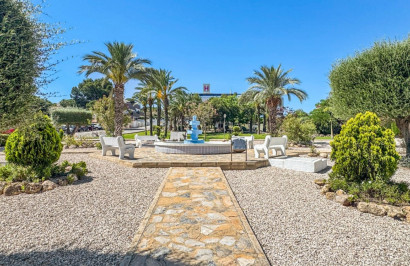 Resale - Apartment / Flat - Torrevieja - Los Balcones - Los Altos del Edén