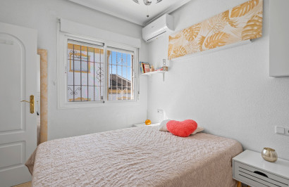 Resale - Semi - Detached Villa - Benijofar - Monte Azul/ El Dorado