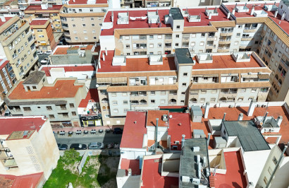 Resale - Apartment / Flat - Torrevieja - El Molino