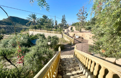 Resale - Finca / Country Property - Crevillente