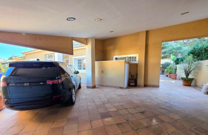 Resale - Detached Villa - Dehesa de Campoamor - Campoamor