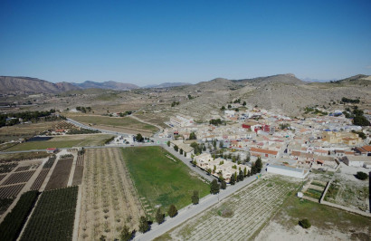 Obra nueva - Villa independiente - Hondón de las Nieves - Centro