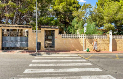 Resale - Detached Villa - Torrevieja - Los Balcones - Los Altos del Edén