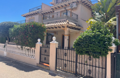 Reventa - Casa de Pueblo - Orihuela Costa - La Regia