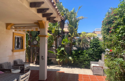 Resale - Detached Villa - Orihuela Costa - La Regia