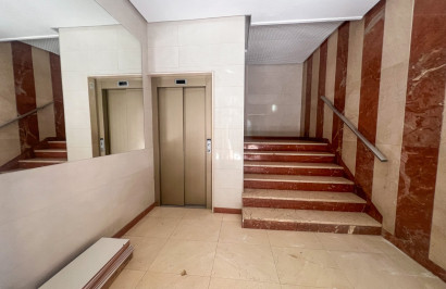 Herverkoop - Appartement / Flat - Torrevieja