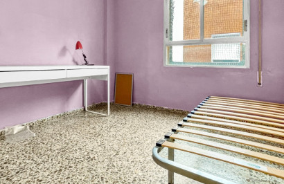 Resale - Apartment / Flat - Guardamar del Segura - Pueblo