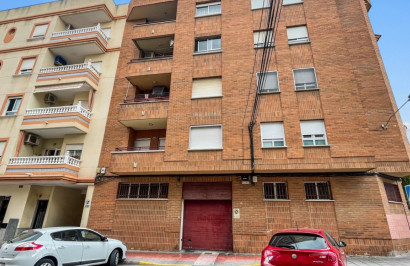 Resale - Apartment / Flat - Guardamar del Segura - Pueblo