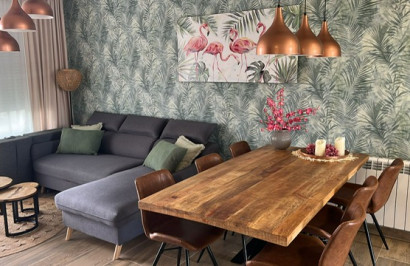 Resale - Apartment / Flat - Los Altos