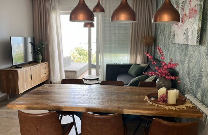 Resale - Apartment / Flat - Los Altos