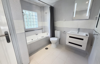 Resale - Detached Villa - Las Ramblas - Las Ramblas Golf