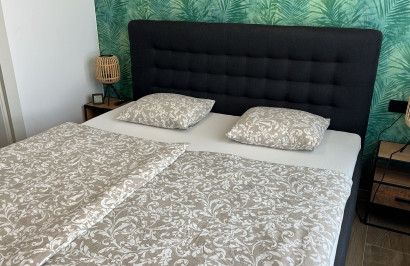 Resale - Apartment / Flat - Los Altos