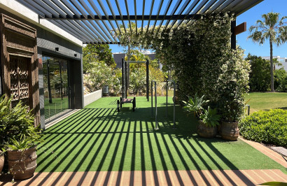 Resale - Apartment / Flat - Los Altos