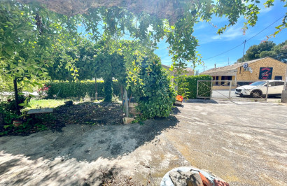 Resale - Detached Villa - La Romana - Villas de la Romana
