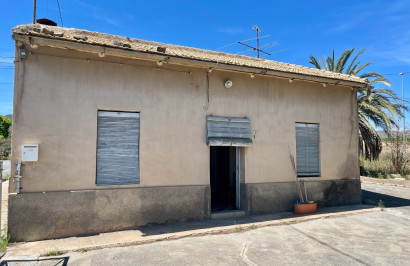 Resale - Detached Villa - La Romana - Villas de la Romana
