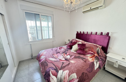 Resale - Detached Villa - Villamartín - Eagles Nest