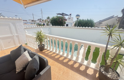 Resale - Detached Villa - Villamartín - Eagles Nest