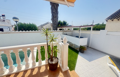 Resale - Detached Villa - Villamartín - Eagles Nest