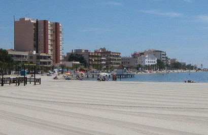 Obra nueva - Villa independiente - San Pedro del Pinatar - Pueblo