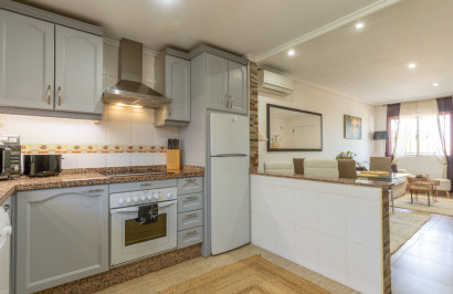 Resale - Apartment / Flat - Orihuela Costa - Villamartín