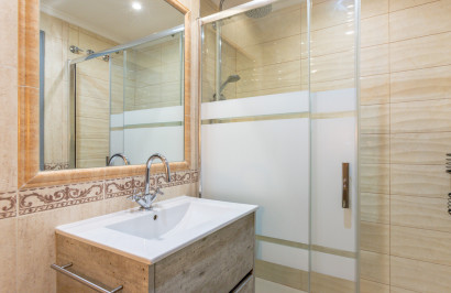 Resale - Apartment / Flat - Orihuela Costa - Villamartín