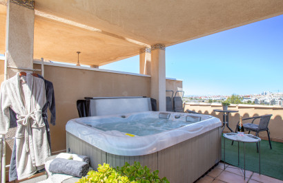 Resale - Apartment / Flat - Orihuela Costa - Villamartín