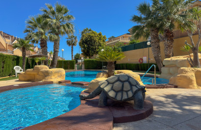 Resale - Apartment / Flat - Orihuela Costa - Villamartín