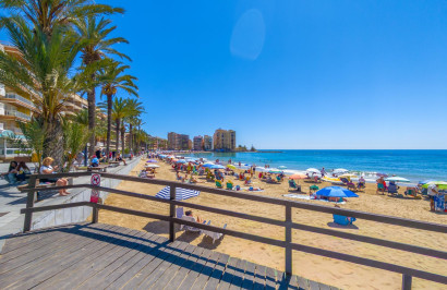 Herverkoop - Appartement / Flat - Torrevieja - Playa del cura