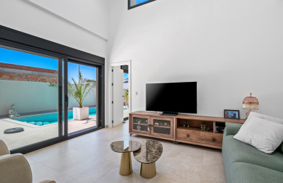 Resale - Detached Villa - Daya Nueva - Costa Blanca South