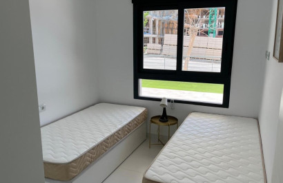 Reventa - Apartamento / Piso - San Miguel de Salinas